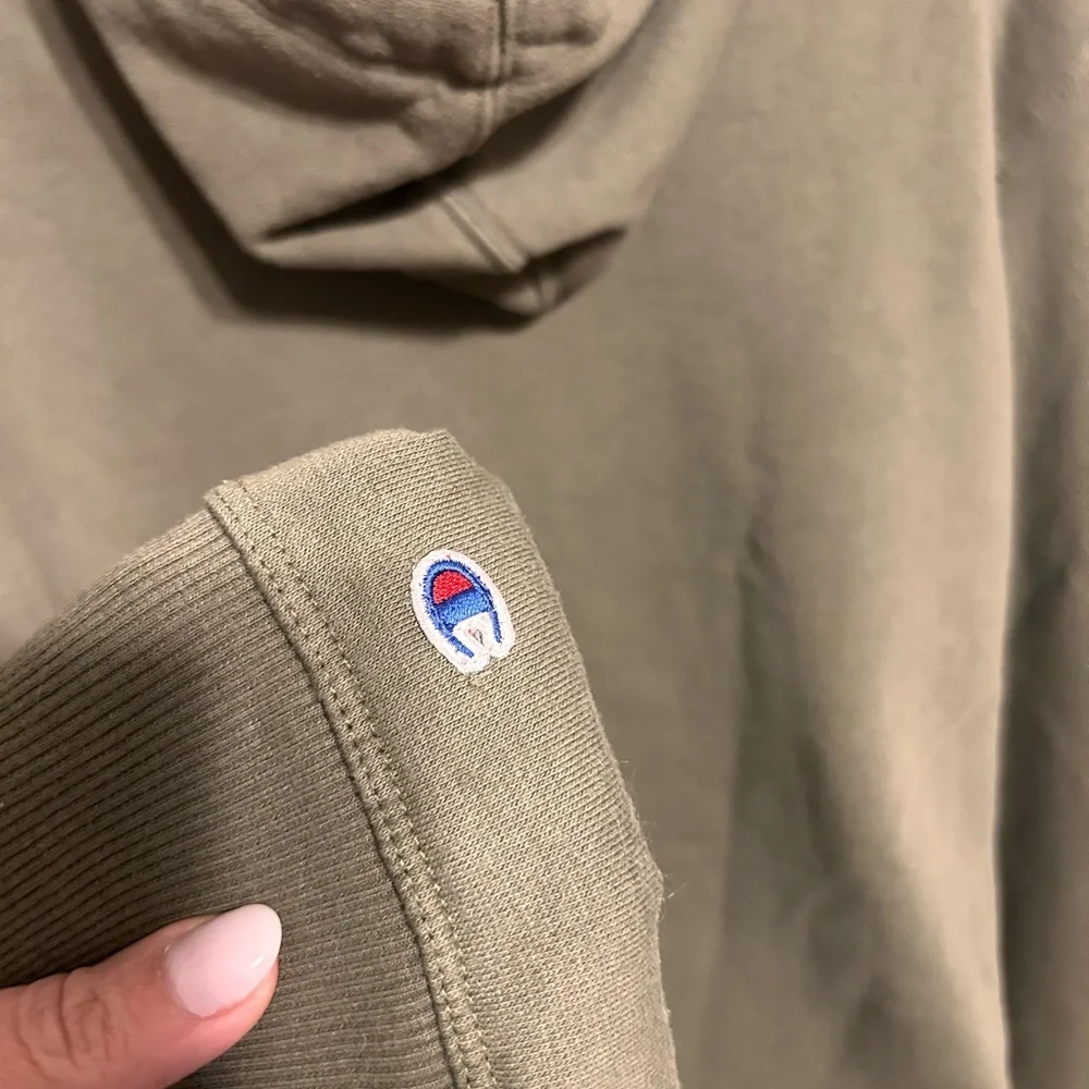 Women’s Champion Olive Green Hoodie - Picture 5 of 7